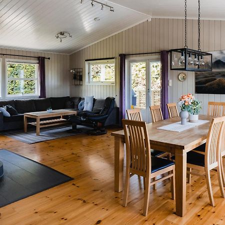 Leilighet Med Flott Uteplass Ulefoss Exteriör bild